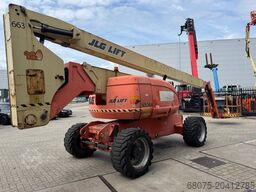 JLG 800 AJ