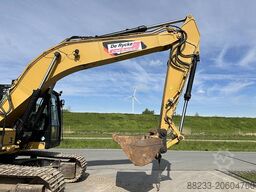Caterpillar 323FL