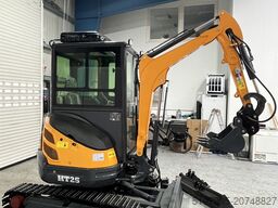 Tec-Point GmbH - Motor Kubota NEU! Stahlketten | Kabine | Sofort ab Lager