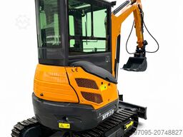 Tec-Point GmbH - Motor Kubota NEU! Stahlketten | Kabine | Sofort ab Lager