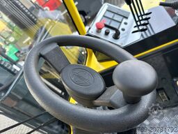 Combilift CB3000/LPG /2015 year/ Perfect condition