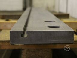 Stahl 1800/200/H45 mm