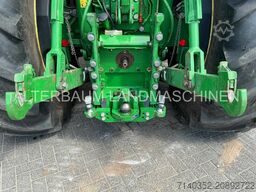 John Deere 6230R