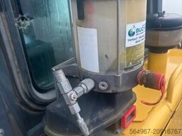 KOMATSU D65 WX-17 6 Wege Heckaufreißer ZS Klima 3m Trans