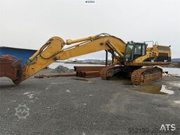 CAT 365C excavator with tooth bucket