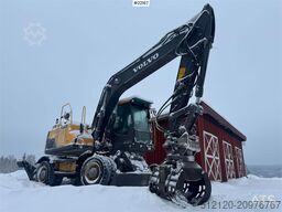 Volvo EW160D wheeled excavator with elevating cab and so