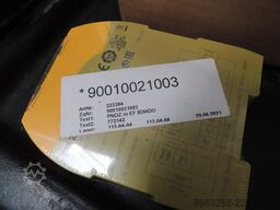 Pilz PNOZ m EF 8DI4DO 772142