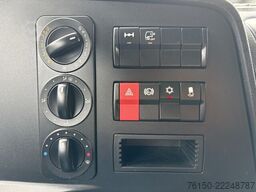 Mercedes-Benz Atego 821 BL Euro6 Automaat Bakwagen / 3 zitpla...