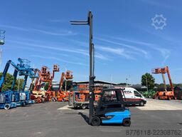 Linde E30L-01 side-shift 6.62m heating (1846)