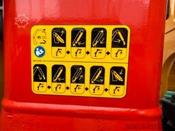 MERCEDES-BENZ AROCS 1843 4x2 Kipper Kran Palfinger PK12.501