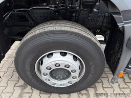 MERCEDES-BENZ AROCS 1843 4x2 Kipper Kran Palfinger PK12.501