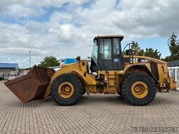 CATERPILLAR Radlader 962H/ AC/ 9.300 Bh/ Scheckheft CAT