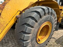 CATERPILLAR Radlader 962H/ AC/ 9.300 Bh/ Scheckheft CAT