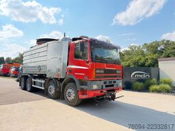 DAF CF 85.430 8x4 Saug-Druck Kombispüler