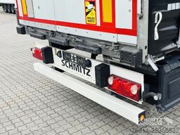 Schmitz Cargobull Curtainsider Standard Getränke