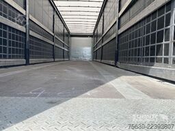Schmitz Cargobull Semitrailer Curtainsider Coil
