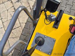 Dynapac CC 1100 Plus / Vibrator / 1 OWNER