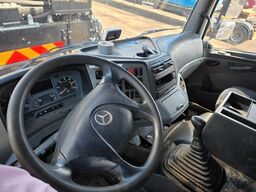 MERCEDES-BENZ 1524 BDF mit Klima, Ladebordwand, 2 x Bett