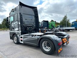 MAN TGX 18.520 mit 2-Kreis-Hydraulik / XXL-Haus