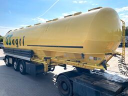  51m³ Heitling Futtersilo/7 Kammern/Gelenkt