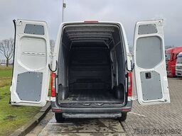 MERCEDES-BENZ SPRINTER 311 L2H2 Mbux RWD!