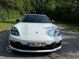 PORSCHE Panamera GTS Sport Turismo