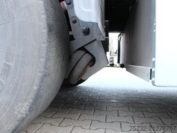 SCHMITZ Plane Edscha Gabelstaplerhalterung Lenkachse