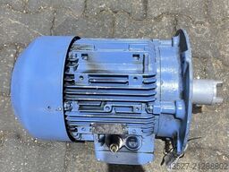 SIEMENS 1LA7130-4AA61