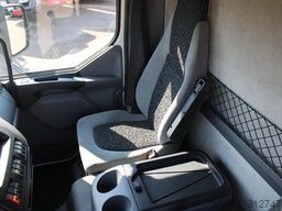 DAF LF 45.160 + EURO 5 + LIFT +MANUAL +  7.5T