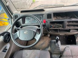 NISSAN Cabstar Pritsche Zwillingsbereifung