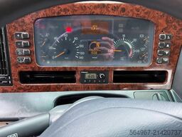 MERCEDES-BENZ 3243 Actros MP1 Klima Retarder Funk 4-A-Absetzer