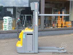 Jungheinrich EJC 214z