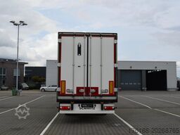 SCHMITZ CARGOBULL SKO FP 60 ThermoKing SLXi 300