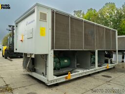 Used Aircooled chiller CLIMAVENETA FOCS N LN CA 2622 564kW/586kW 2015 yom