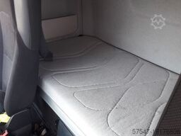 MERCEDES-BENZ Arocs 2843