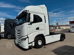 IVECO S-WAY 480 * RETARDER * VOLLVERKLEIDUNG *