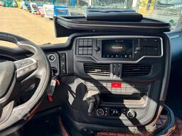 IVECO S-WAY 480 * RETARDER * VOLLVERKLEIDUNG *