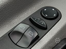 MERCEDES-BENZ Sprinter 213 Cdi BlueTec 9Sitze Schiebetür Klima