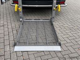 MERCEDES-BENZ Sprinter 313 BlueTEC 9 Sitze Rollstuhllift Klima