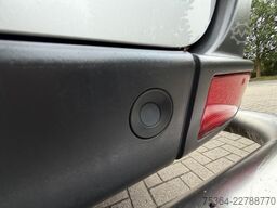 MERCEDES-BENZ Sprinter 313 BlueTEC 9 Sitze Rollstuhllift Klima