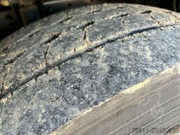 MAN TGX 18.500 4x2 + SKIRTS + FRIDGE + RETARDER ZV