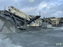 Metso Lokotrack LT220D crusher w/ screen, box and belt