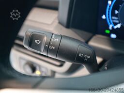 VW Transporter Kastenwagen mit L-Trennwand AHK