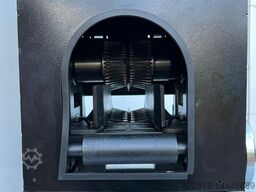 Jeffra Machinery & support KM13