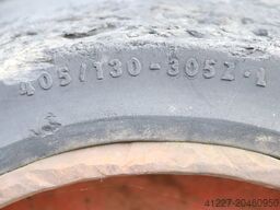 unbekannt Trägerabstand 5860 mm  Höhe 850 bis 1255 mm