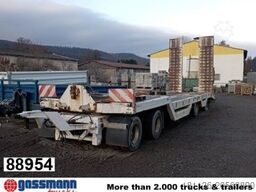 AT 400, Verbr. auf 3m, Radmulden, hydr. Rampen