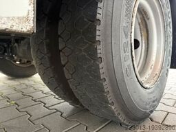 MERCEDES-BENZ Atego Kehrmaschine BUCHER CITYFANT 5000