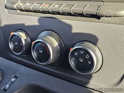 RENAULT MASTER 2.3 DCI 145 HOOGWERKER