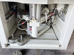 Battenfeld R60/125H Vertikal Rundtisch Mehrstatione