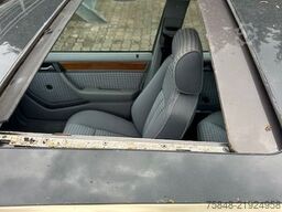 MERCEDES-BENZ 200E